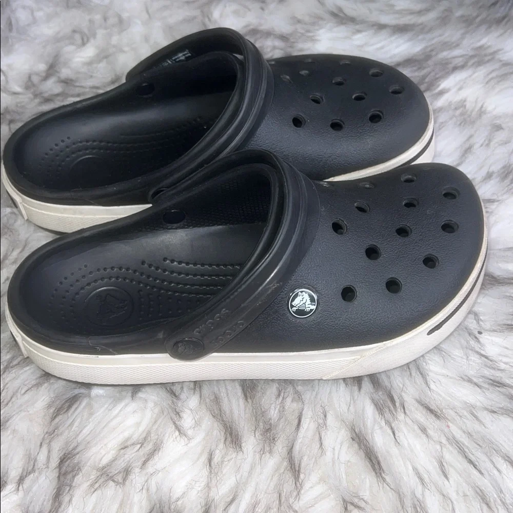 Crocs Unisex Black Rubber Coast Clog Slip On Slide Sandals